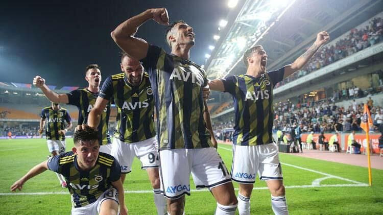 Fenerbahçe'de sürpriz ayrılık ve süper gelir - Resim: 2