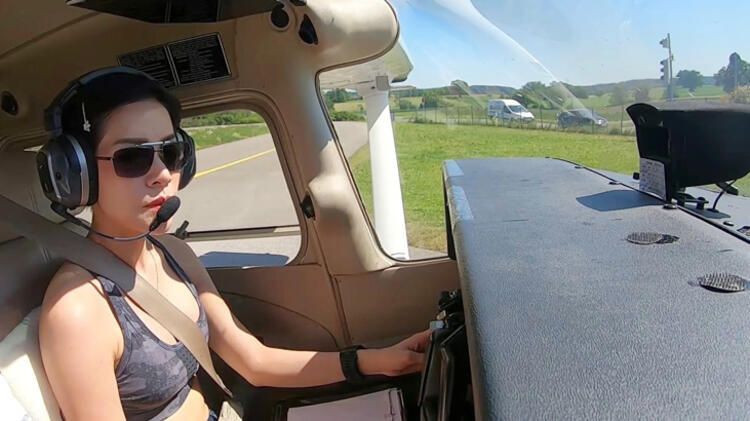 Tayland Kralı Maha Vajiralongkorn hapse attırdığı sevgilisini affetti - Resim: 4