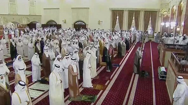 Dünya bu fotoğrafı konuşuyor! Kuveyt Emiri böyle gömüldü - Resim: 1