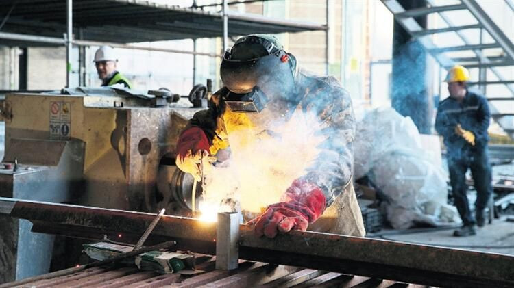 Milyonlarca çalışanı ilgilendiriyor! Fesih yasağı uzatıldı işte son tarih... - Resim: 2