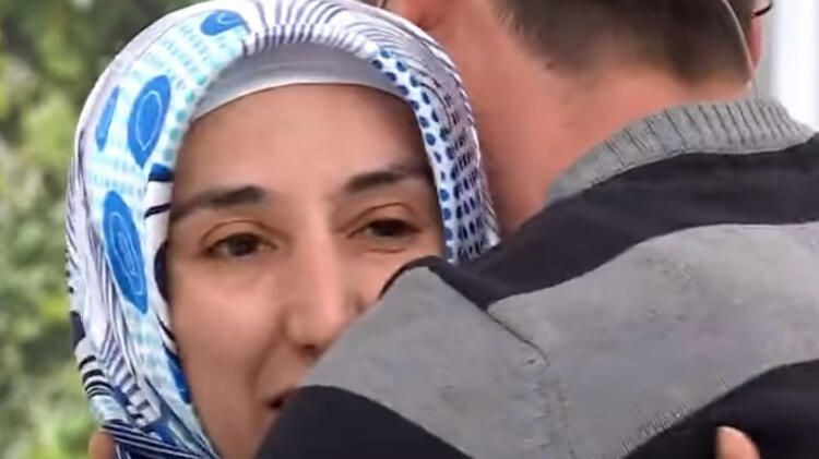 Esra Erol'da 'küçük elti' Hamide ortaya çıktı! Yufkacı Muammer Ay bana okunmuş su içirdi - Resim: 3