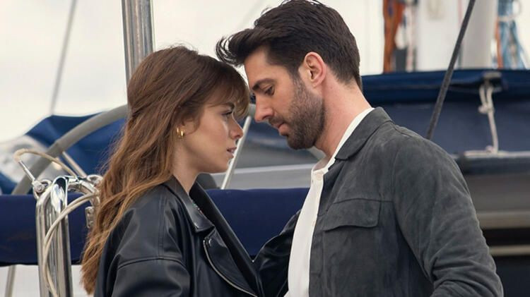 Hülya Avşar Masumiyet dizisini ipten aldı yapım şirketini bastı iddiası olay! - Resim: 3