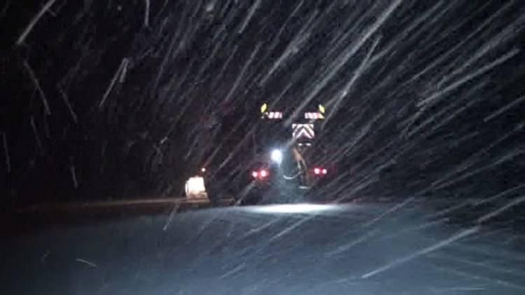 Antalya-Konya karayolu yoğun kar nedeniyle ulaşıma kapandı - Resim: 4