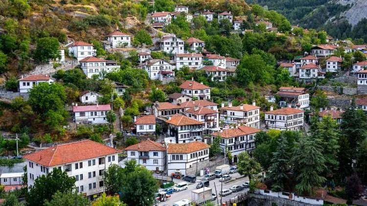 İşte Türkiye'de tam bir emekli hayatı yaşanan sakin ilçeler... - Resim: 16