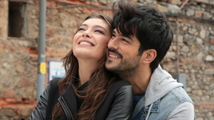 Kara Sevda dizisi İspanya'da reyting rekorları kırıyor - Resim: 2