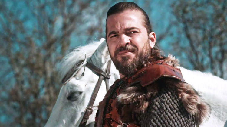 Diriliş dizisinin başrolü Engin Altan Düzyatan'ı dolandırdılar - Resim: 1