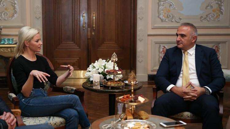 Açlık Oyunları'nın yıldızı Türkiye'de - Resim: 1