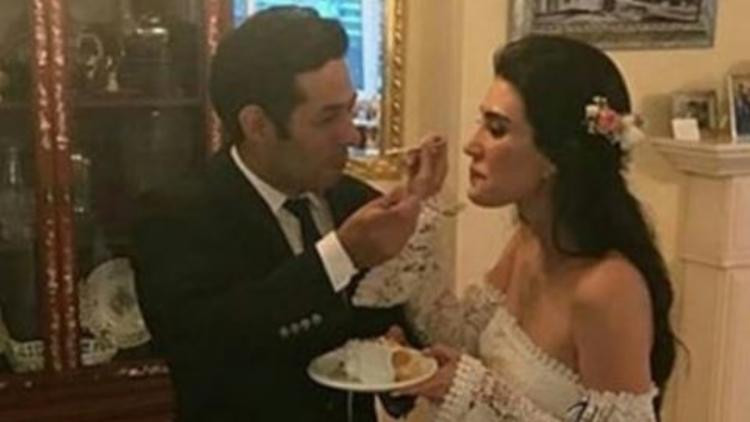 Mert Fırat evleniyor düğün yeri belli oldu...İdil Fırat kimdir - Resim: 3