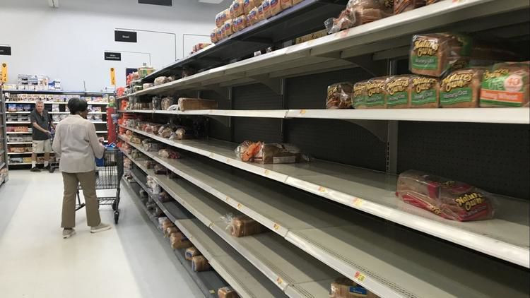 Kasırgada rafları boşalttılar sadece o ürünlere dokunmadılar - Resim: 4