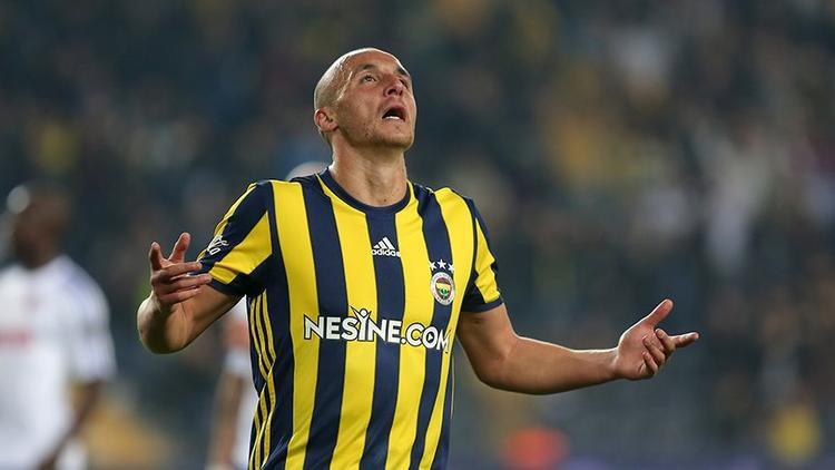 Fenerbahçe'de flaş karar! 5 isimle yollar ayrılıyor - Resim: 2