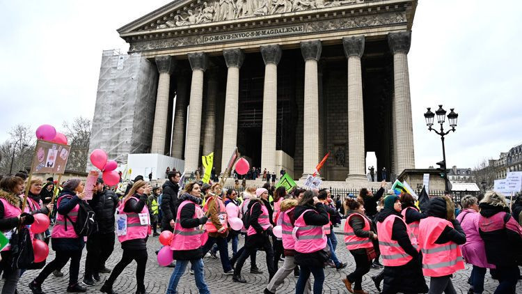 Fransa'da sarı yelekliler, gösterilerin 17. haftasında sokaklarda - Resim: 2
