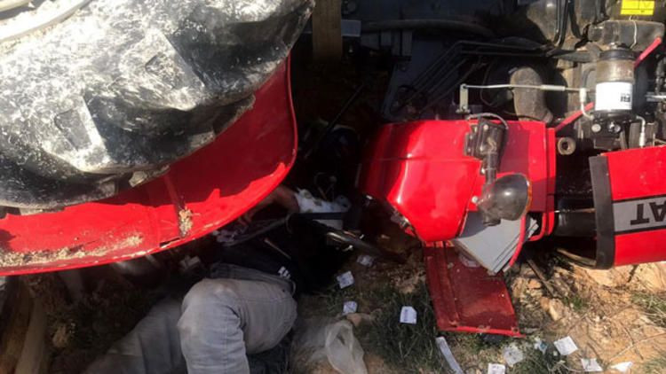 Traktörün altında canpazarı! 36 saat sonra kurtarıldı - Resim: 1