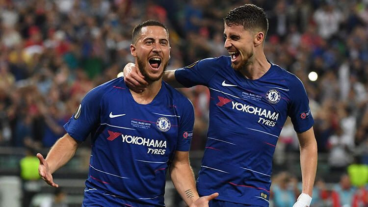 Chelsea UEFA Avrupa Ligi'ni kazandı Başakşehir'in yüzü güldü - Resim: 3