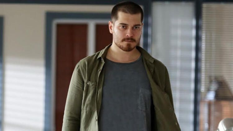 Çağatay Ulusoy'un neden kilo aldığı ortaya çıktı yönetmen koltuğuna da oturacak - Resim: 4