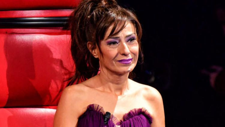 Yıldız Tilbe saçlarını kısacık kestirdi yeni imajı sosyal medyayı salladı - Resim: 1