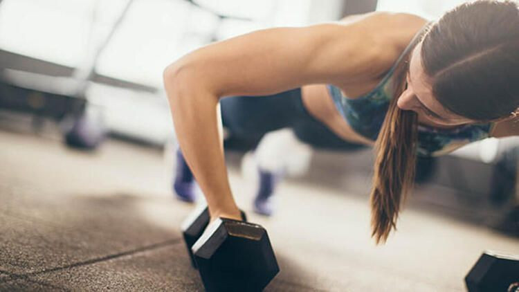 Vücudunuzu forma sokacak 8 hareket 10 dakikanızı buna ayırın - Resim: 3