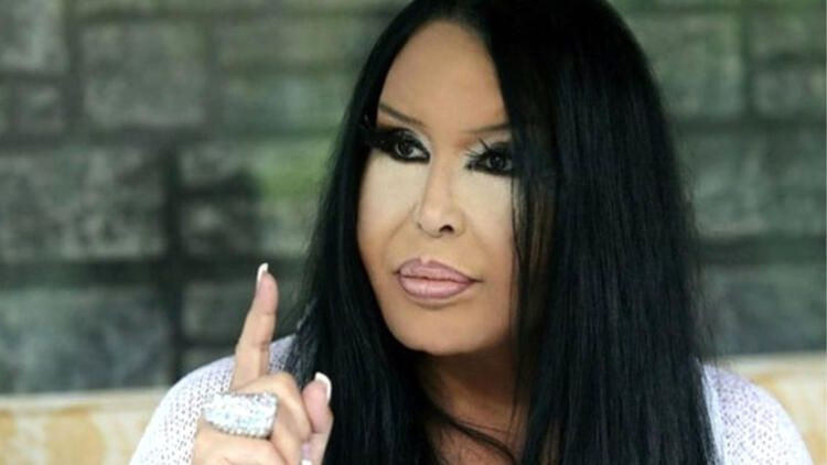 Bülent Ersoy, gençlik yıllarına ait fotoğrafıyla herkesi şaşkına çevirdi - Resim: 1