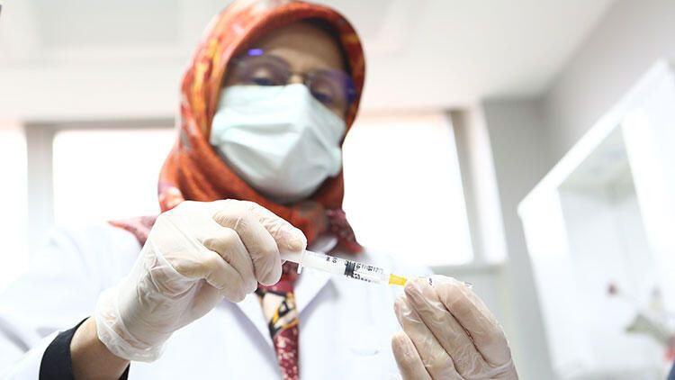 Covid-19'da kritik dönemeç! Aşıda haziran ayı planı ortaya çıktı - Resim: 3