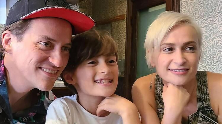 Sette yanlışlıkla öldürdü! Alec Baldwin'e kötü haber: Acılı koca ilk adımı attı - Resim: 4