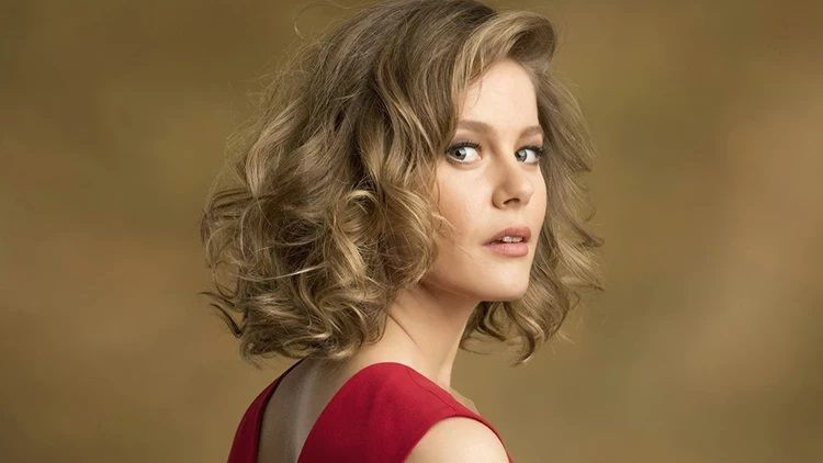 Vefat haberini galada aldı! Burcu Biricik'in tepkisi olay oldu - Resim: 4