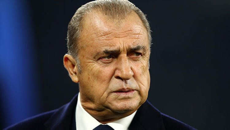 Saha kenarında Fatih Terim'i sinirlendiren olay - Resim: 4