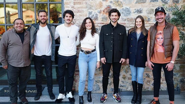 'Oyunculuğu bıraktı' dendi sessizliğini bozdu! 'Okuyup üflesin' deyip Çukur Erkan Kolçak Köstendil konuştu - Resim: 1