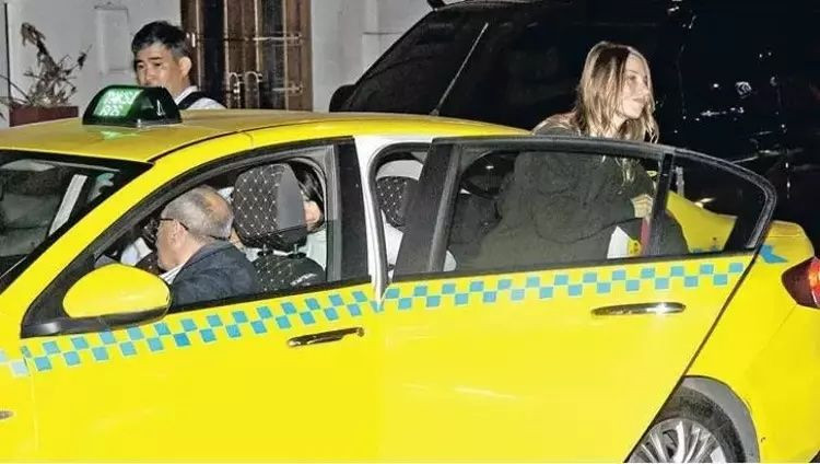 Oyuncu Tuba Ünsal Bebek'te dakikalarca taksi bekledi! Mesafe krizi... - Resim: 3