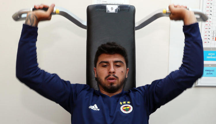 Ozan Tufan sosyal medyaya kızdı benini aldırdı!  - Resim: 4