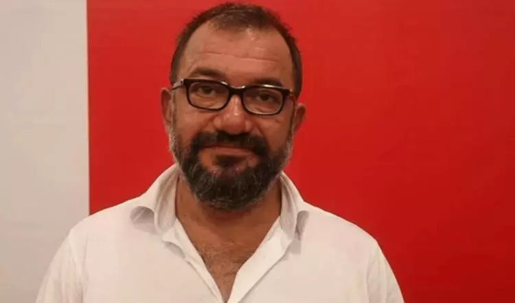 Kadir Çöpdemir 'yeter ki geri gelsin' dedi, eski sevgilisine seslendi: "Elinde maymun olmaya razıyım" - Resim: 1