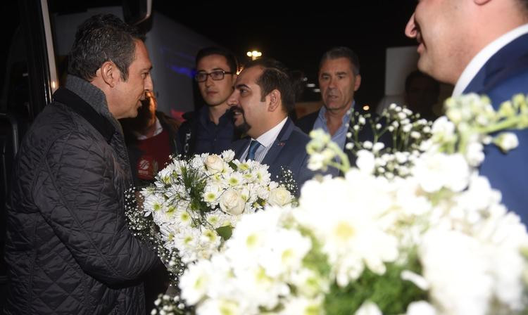 Fenerbahçe başkanı Ali Koç Trabzon'a geldi! İlk sözleri bakın ne oldu - Resim: 3