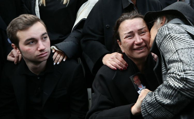 Demet Akbağ takipçilerini yıktı eşi Zafer Çika'yı kaybettikten sonra olay paylaşım - Resim: 4