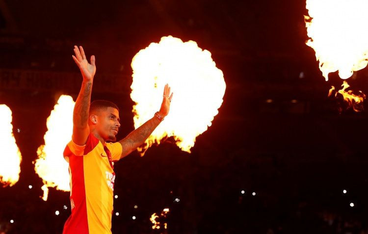 Galatasaray'dan yeni transferlere efsane tören! - Resim: 1