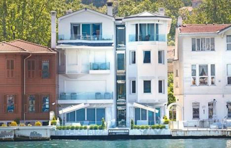 Ebru Gündeş'e kötü haber! Yalı itirazı reddedildi... - Resim: 4