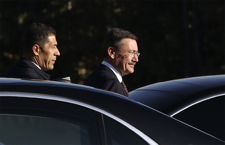 Melih Gökçek'in niyeti ne? Erdoğan'ı görmeye giderken ki hali! - Resim: 2