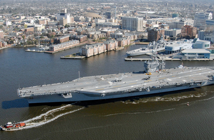 ABD uçak gemisine bakın! Amerika Suriye savaşı için bunu yolladı - Resim: 2