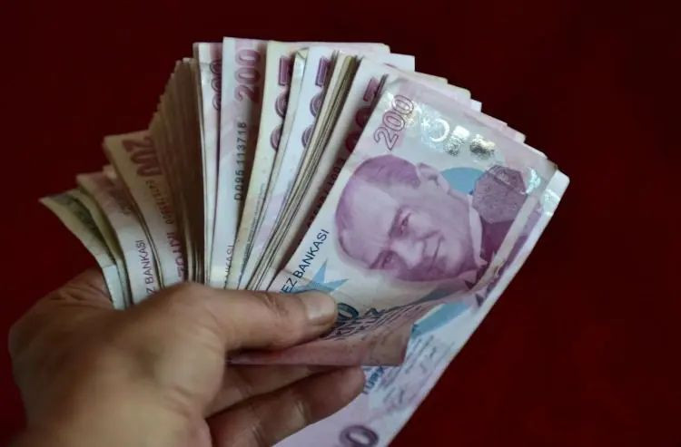 Emekli promosyonlarında yarış kızıştı: Banka banka güncel tutarlar - Resim: 16