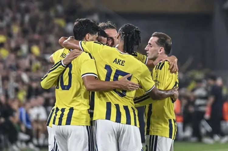 Fenerbahçe’nin galibiyeti sonrası UEFA ülke puanı sıralaması güncellendi! - Resim: 1