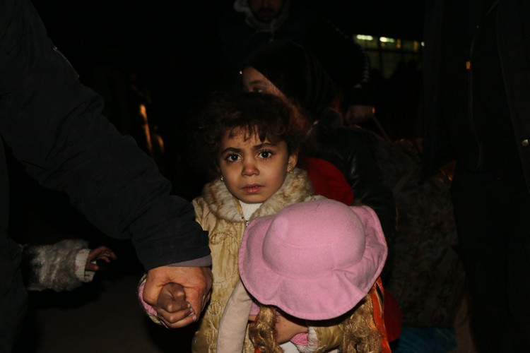 Halep'ten tahliyeler başladı - Resim: 4