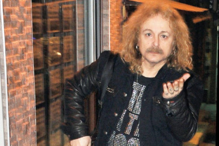 Harun Kolçak hastane odasından kendisi paylaştı! - Resim: 1