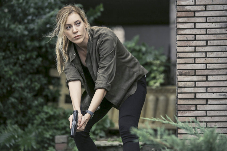 Sinem Kobal Yüz Yüze çıplak banyo sahnesi geceye damga vurdu - Resim: 3