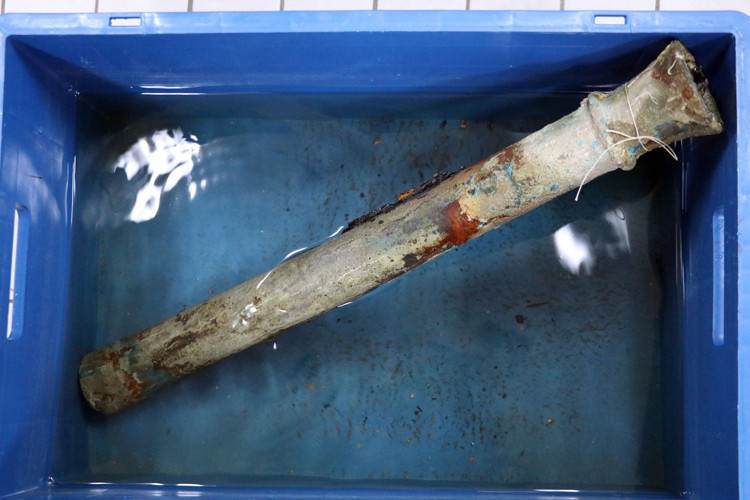 Didim'de 18. yüzyıldan kalma savaş gemisi bulundu! İçinden çıkanlara bakın - Resim: 4