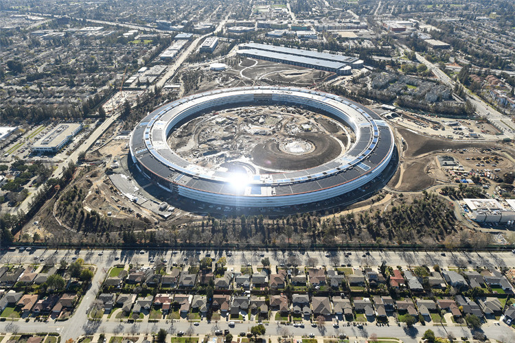 Apple'ın yeni binası olay! Steve Jobs'un hayaliydi işte Apple Park - Resim: 1
