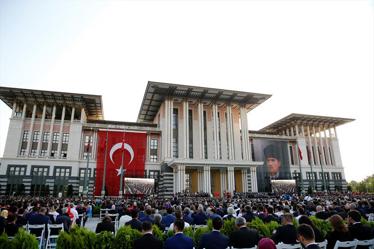 Beştepe'deki törene katılan ünlü isimler! - Resim: 1