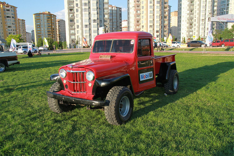 Klasik araba tutkunları Kayseri'de buluştu!  - Resim: 2
