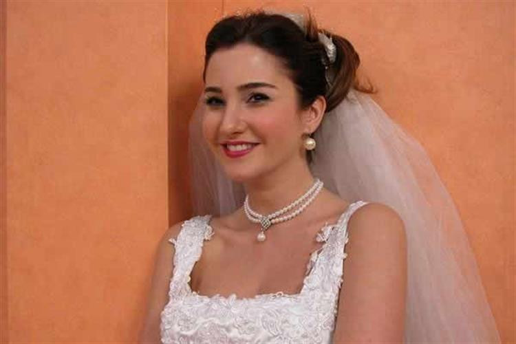 Seks sahnesi olay olmuştu! Meğer Rojda Demirer estetik harikasıymış   - Resim: 3