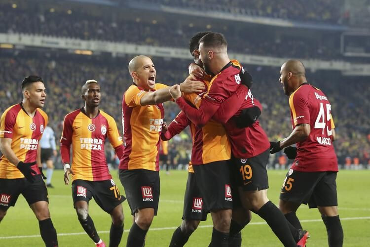 Ryan Donk attığı golle Fenerbahçe-Galatasaray maçında rekor kırdı! Taraftar çıldırdı... - Resim: 3