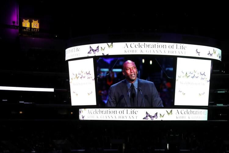 Kobe Bryant'a duygusal veda! Michael Jordan gözyaşlarına hakim olamadı - Resim: 2