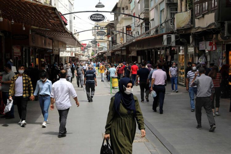 Gaziantep'te korona şoku! Vaka artışında İstanbul'la yarışıyor - Resim: 4
