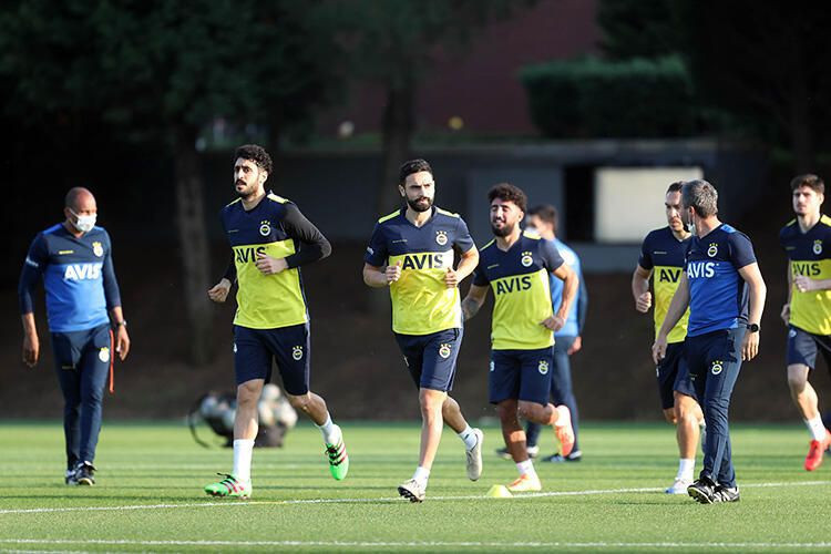 Fenerbahçe'de 5 futbolcu FIFA’ya gitti - Resim: 2