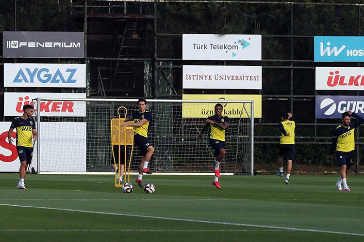 Fenerbahçe'de 5 futbolcu FIFA’ya gitti - Resim: 4